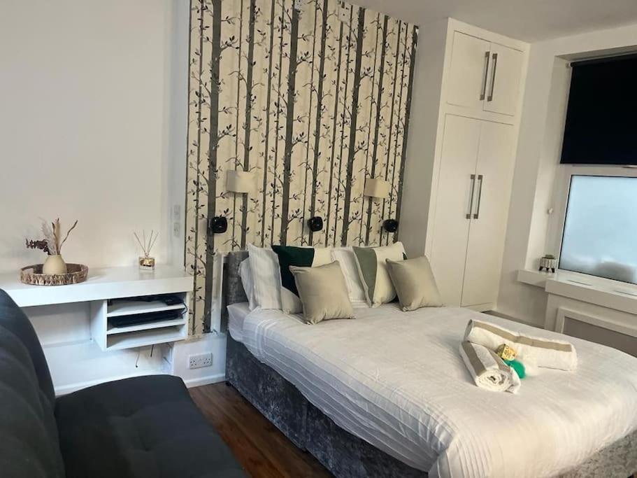 Tree Studio Apartment Barbican F3 London Eksteriør bilde